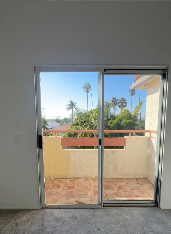 450 Stoney Point Way unit 140, Oceanside, CA 92058 - photo 2