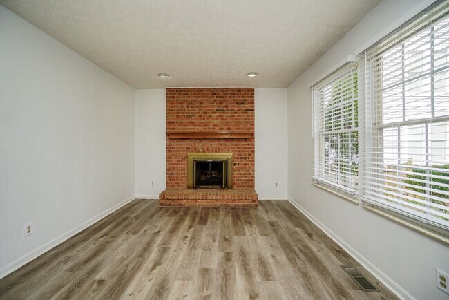 3888 Driscoll Ct, Dublin, OH 43016 - photo 7