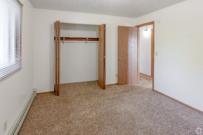2517 Goettens Way unit 204, Saint Cloud, MN 56303 - photo 6