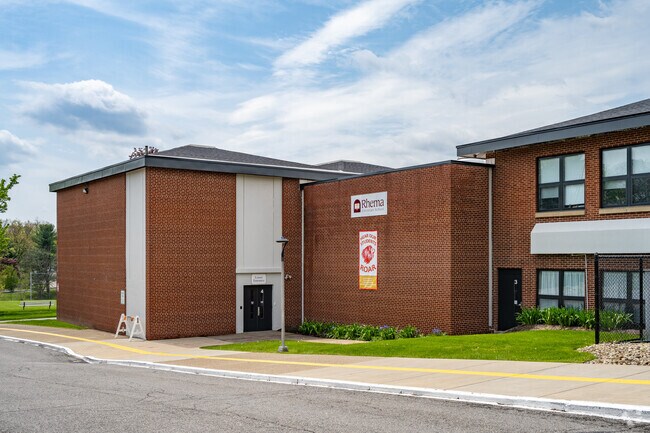 Rhema Christian School has around 144 students with a student-teacher ratio of 10 to 1.
