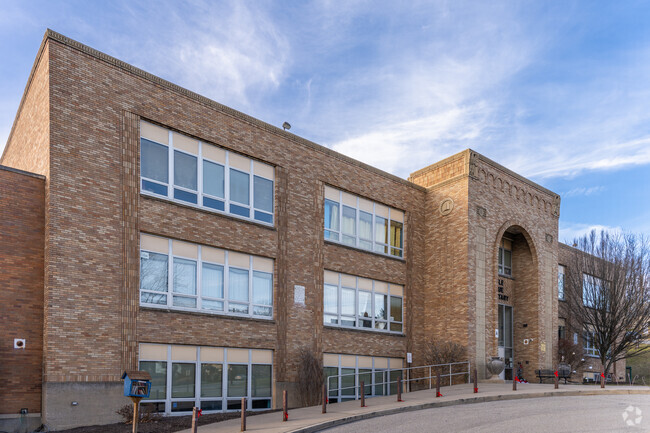 Myrtle Avenue Elementary School has an overall rating of A- according to Niche.