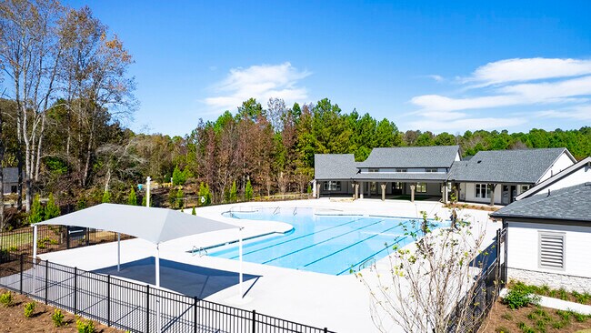 204 Storm Ln, Hoschton, GA 30548 - photo 3