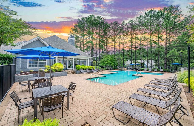 MAA Crabtree, Raleigh, NC 27613 - photo 5