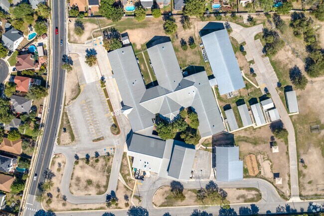 It has a rating of 4.56 out of 5 stars on Niche.