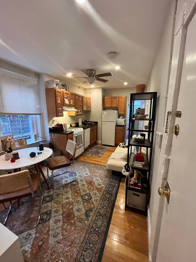 72 Joy St unit 12, Boston, MA 02114 - photo 2