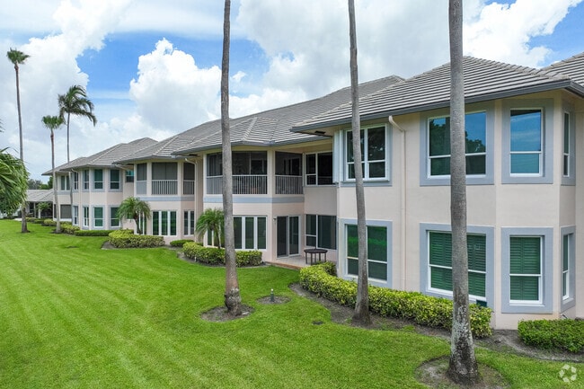 Well maintained gardens will surround your condominiums in Atlantis neighborhood.