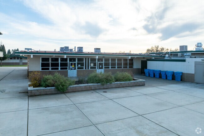 Live Oak Middle School prepare students for their future.