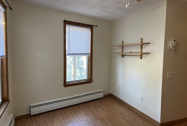 82 Hampshire St unit 3, Cambridge, MA 02139 - photo 3