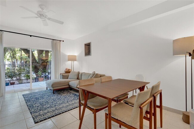 123 SW 17th Rd unit 102, Miami, FL 33129 - photo 5