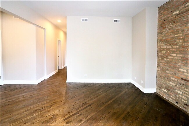 2758 N Richmond St unit 1, Chicago, IL 60647 - photo 7