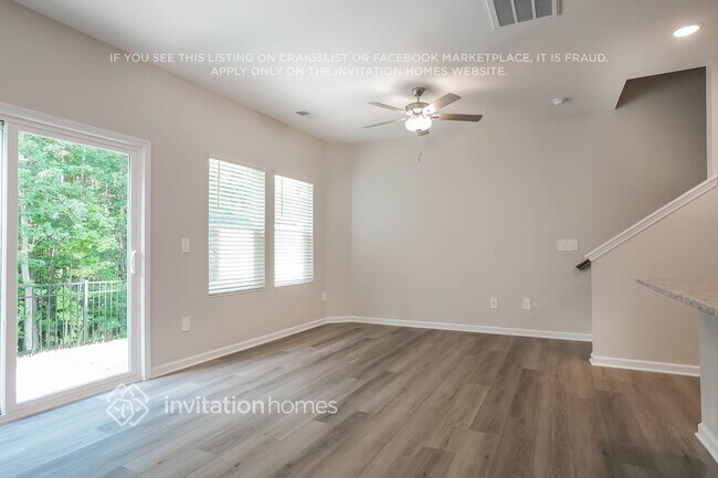 822 Holiday Pk Ln, Knightdale, NC 27545 - photo 5