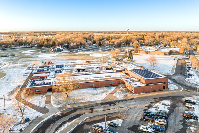 Forest Lake Elementary is part of the Forest Lake Area School District.