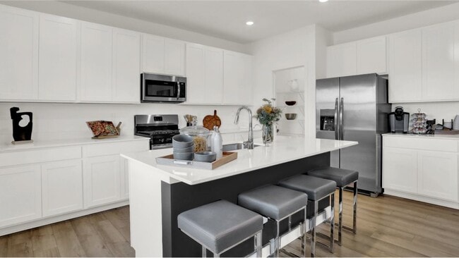 3082 Essex Dr, Danville, IN 46122 - photo 2