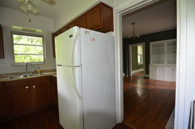 1085 Church Ave, Cincinnati, OH 45246 - photo 7