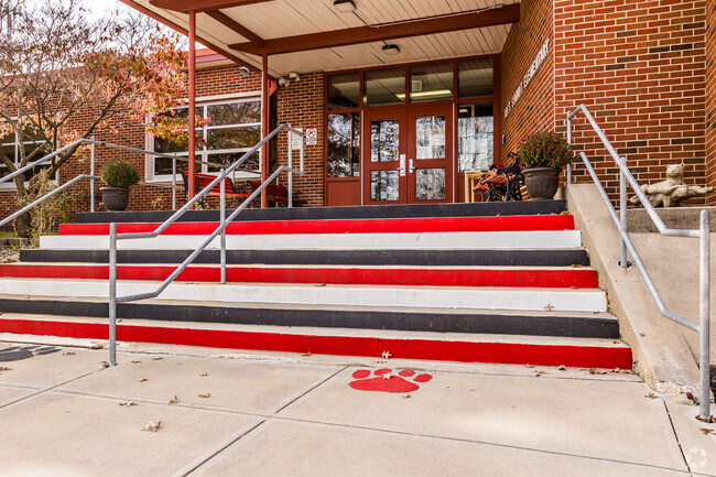 Grade school students may attend Lee's Summit Elementary School.