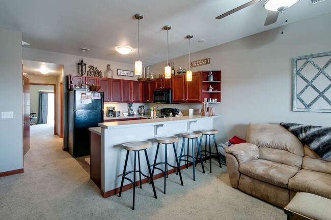 Fairchild Flats - 1614 Fairchild Road