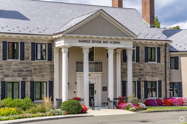 Saddle Brook Day School is located in the town center, making it accessible for local students.