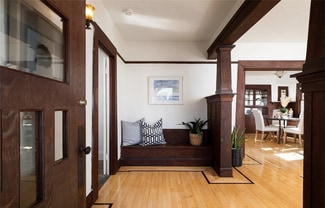 127 N Grand St, Orange, CA 92866