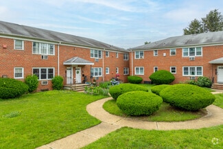 1703 Lexington Ave, Lakewood, NJ 08701