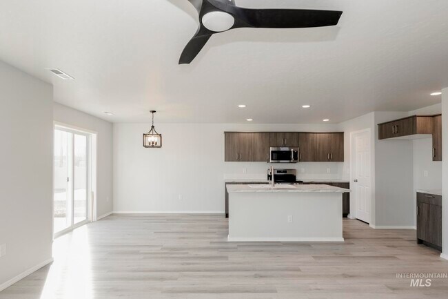 3061 S Maple Ranch Way, Nampa, ID 83686 - photo 6