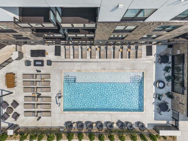 Darby at Briarcliff, Kansas City, MO 64116 - photo 5