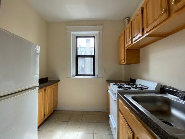 1157 Commonwealth Ave unit 114429, Allston, MA 02134 - photo 7