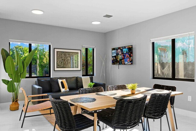 1350 NW 28th St unit FL1-ID1258047P, Miami, FL 33142 - photo 3