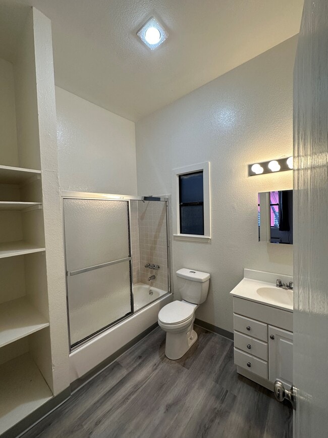 Sutter Street Apartments, San Francisco, CA 94109 - photo 3