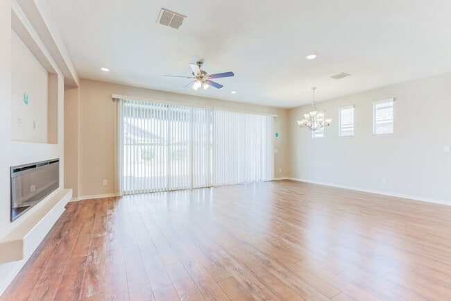 20364 E Carriage Way, Queen Creek, AZ 85142 - photo 4