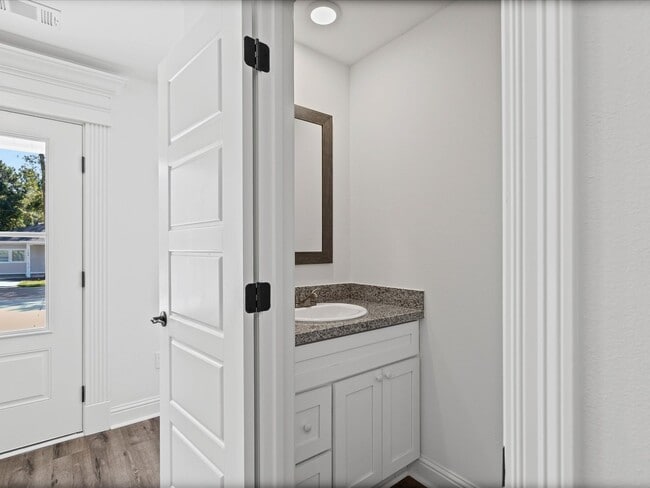 13497 Dee Ave, Gulfport, MS 39503 - photo 7