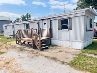 711 N 19th St, Hamilton, IL 62341