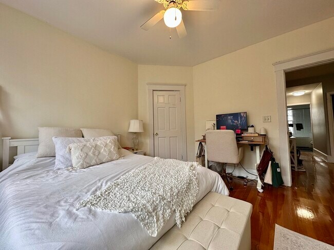 56 Cummings Rd unit 3, Brighton, MA 02135 - photo 6