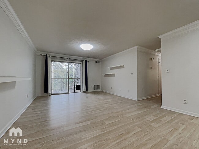 7992 Shady Oak Trail, Charlotte, NC 28210 - photo 4