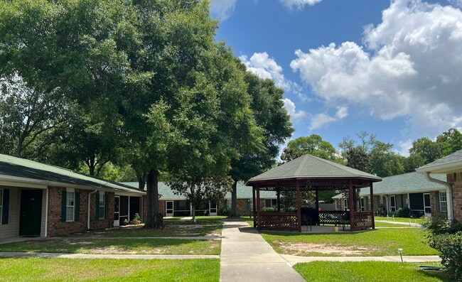 Myrtle Grove Villas, Pensacola, FL 32506 - photo 6