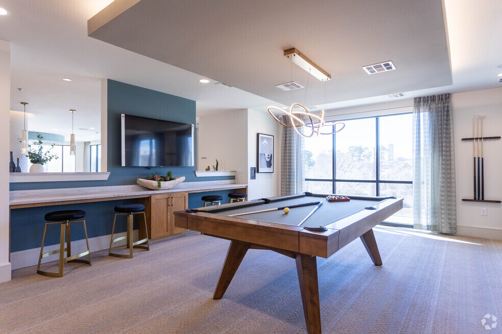 Maxwell Memorial, Houston, TX 77007 - photo 1