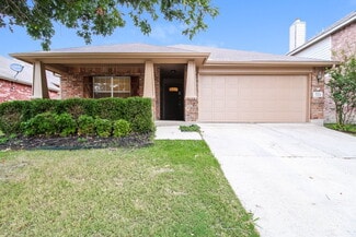 1820 Marlin Dr, Aubrey, TX 76227