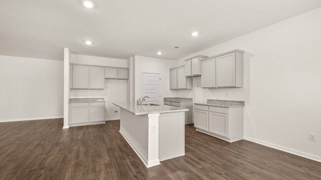 58 Weymouth Dr, Locust Grove, GA 30248 - photo 5