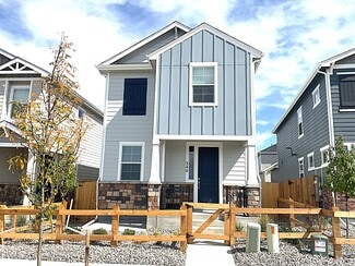 340 N Addison Way, Aurora, CO 80018