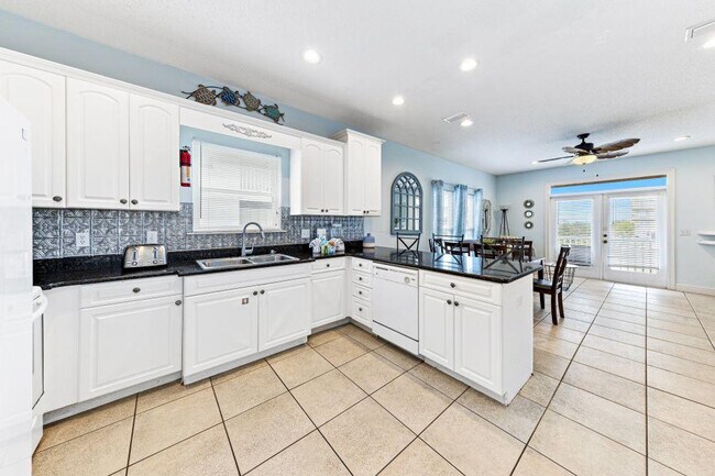 1433 W Lagoon Ave unit ID1268073P, Gulf Shores, AL 36542 - photo 7