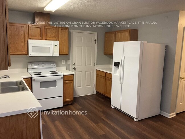 4301 Fawn Glen Dr, Raleigh, NC 27616 - photo 5