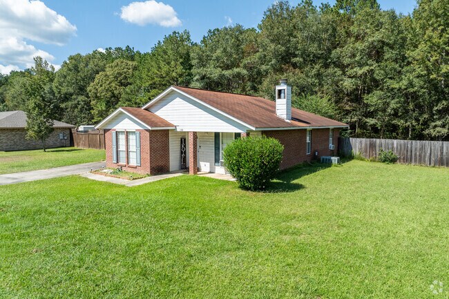 Glendale offers a mix of housing options for potential buyers.