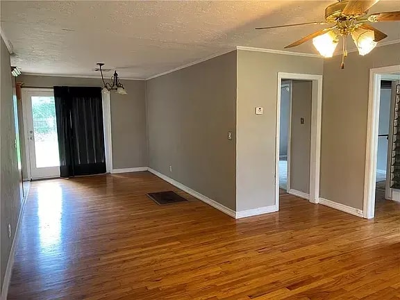 209 W Haddock St, Norman, OK 73069 - photo 3