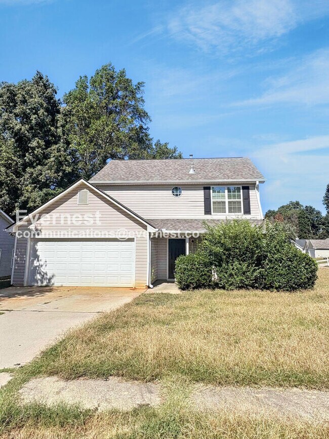 201 Coldsprings Ct, McDonough, GA 30253