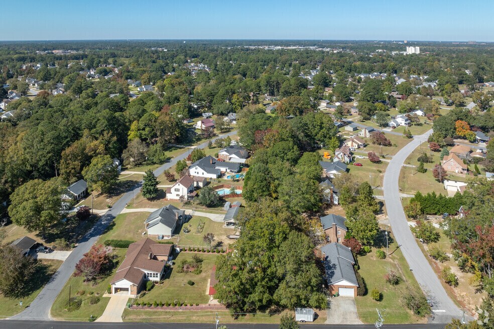 NH_Parkwood_557862_121024_P2_DW_FINAL