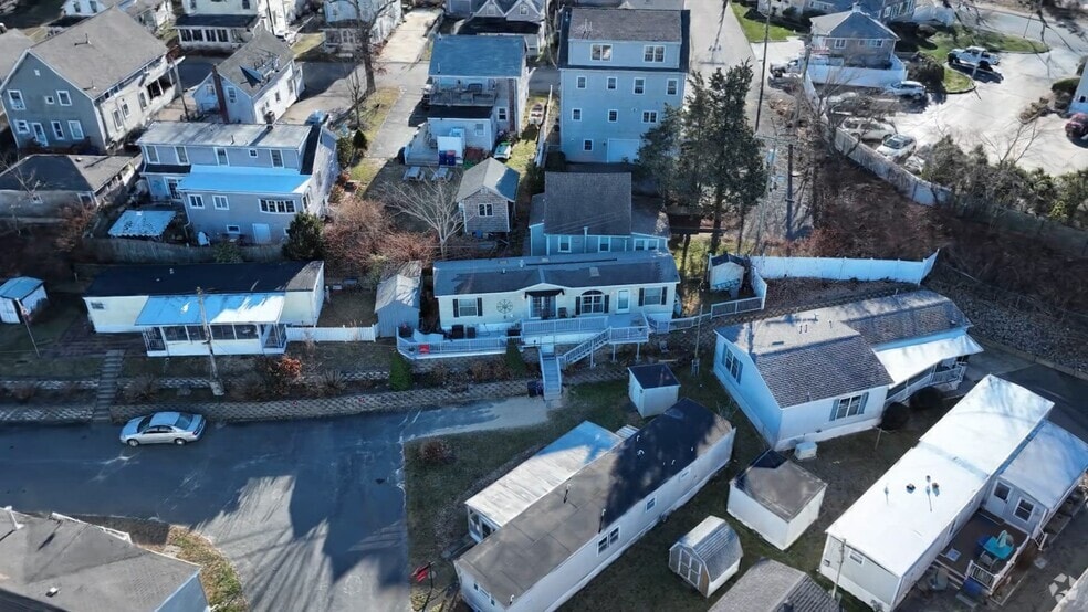 45 Kins Ct, Onset, MA 02558 - photo 2