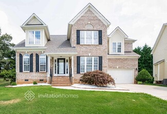 17136 Knoxwood Dr, Huntersville, NC 28078