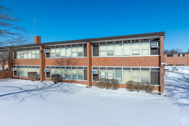 Blackhawk Primary Center has 178 students.
