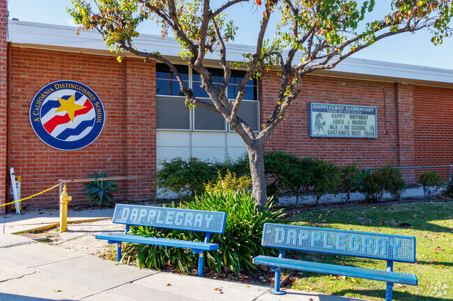 Dapplegray Elementary School, is part of the Palos Verdes Peninsula Unified School District.