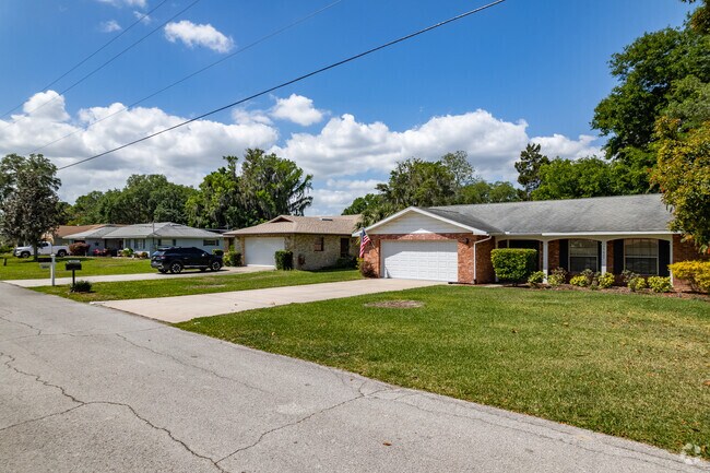 A row ranch-style home in LIsbon.