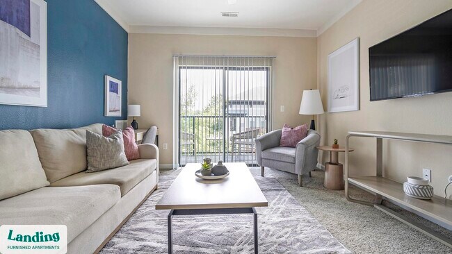 10051 Perimeter Station Dr unit 13-305.1409761, Charlotte, NC 28216 - photo 2